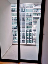 Esparina Residences (D19), Condominium #221044891
